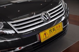 2011款大众辉腾V6