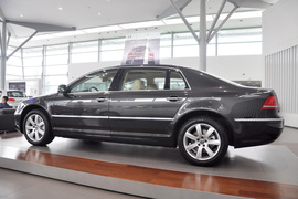 2011款大众辉腾V6
