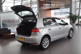 2010款大众高尔夫1.6L手自一体舒适型