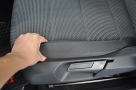 2010款大众高尔夫1.6L手自一体舒适型