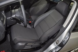 2010款大众高尔夫1.6L手自一体舒适型