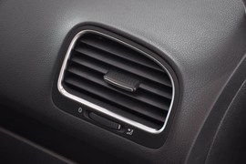 2010款大众高尔夫1.6L手自一体舒适型