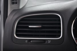 2010款大众高尔夫1.6L手自一体舒适型