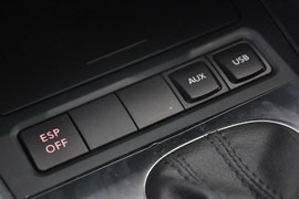 2010款大众高尔夫1.6L手自一体舒适型