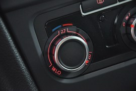 2010款大众高尔夫1.6L手自一体舒适型