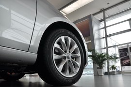 2010款大众高尔夫1.6L手自一体舒适型