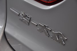 2010款大众高尔夫1.6L手自一体舒适型