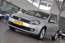 2010款大众高尔夫1.6L手自一体舒适型