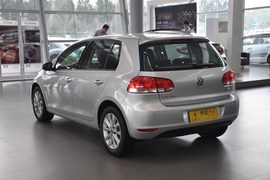 2010款大众高尔夫1.6L手自一体舒适型