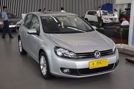 2010款大众高尔夫1.6L手自一体舒适型