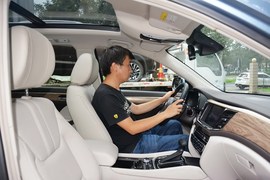 2017款广汽传祺GS8