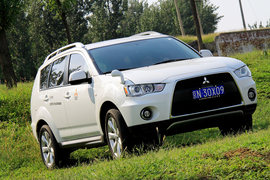 欧蓝德/科雷傲/新胜达/指南者油耗及通过性测评