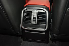 2017款保时捷Macan