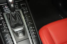 2017款保时捷Macan