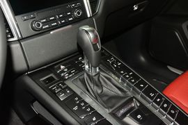 2017款保时捷Macan