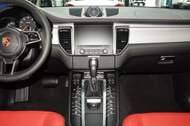 2017款保时捷Macan