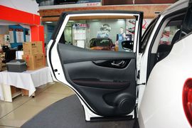 2016款日产逍客2.0L