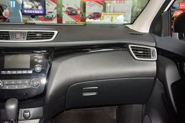 2016款日产逍客2.0L