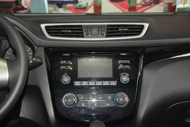 2016款日产逍客2.0L