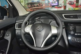 2016款日产逍客2.0L