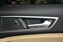 2016款福特锐界EcoBoost