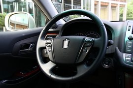 2010款一汽丰田新皇冠北京试驾