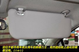 2011款丰田雅力士