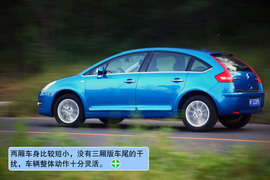 2011款雪铁龙世嘉两厢试驾