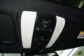 2016款奔驰E200轿跑车