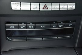 2016款奔驰E200轿跑车