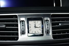 2016款奔驰E200轿跑车