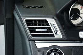 2016款奔驰E200轿跑车