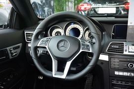 2016款奔驰E200轿跑车