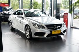 2016款奔驰E200轿跑车