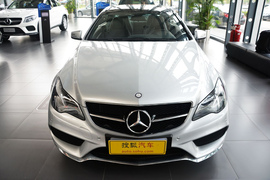 2016款奔驰E200轿跑车