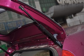 2011款江淮悦悦1.0L