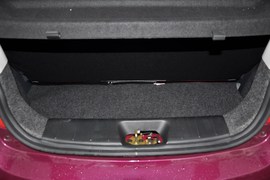 2011款江淮悦悦1.0L