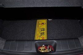 2011款江淮悦悦1.0L