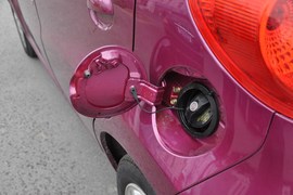 2011款江淮悦悦1.0L