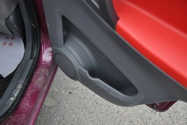 2011款江淮悦悦1.0L