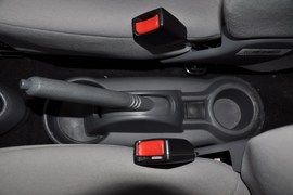 2011款江淮悦悦1.0L