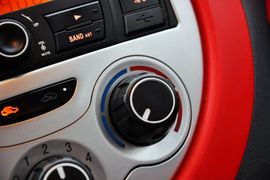 2011款江淮悦悦1.0L