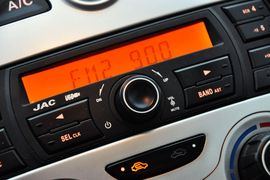 2011款江淮悦悦1.0L