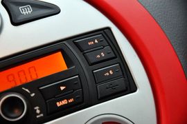 2011款江淮悦悦1.0L