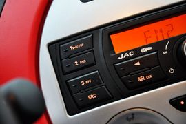 2011款江淮悦悦1.0L