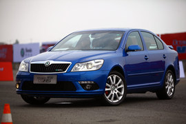 2010款斯柯达明锐RS试驾