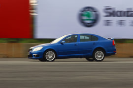 2010款斯柯达明锐RS试驾