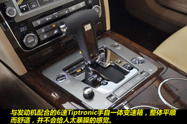 2011款大众辉腾V6