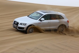 奥迪Q5沙漠试驾