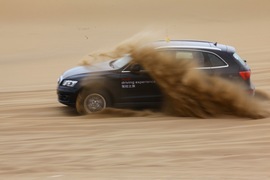 奥迪Q5沙漠试驾